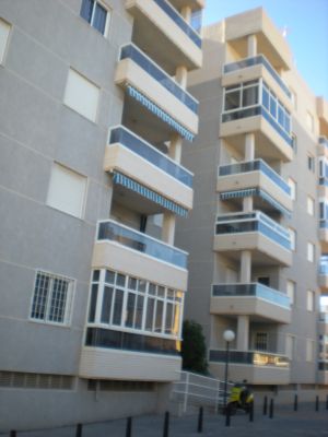 Flat in Torrevieja, Spain, 75 m² - picture 1