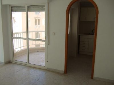 Appartement à Torrevieja, Espagne, 55 m² - image 4