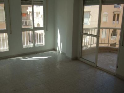 Appartement à Torrevieja, Espagne, 55 m² - image 5