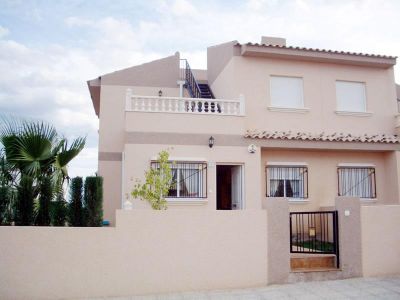 Casa a Torrevieja, Spagna, 85 m² - foto 2