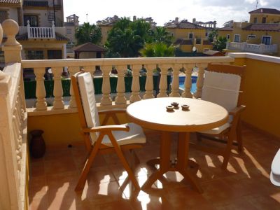 Casa en Alicante, España, 1 120 m² - imagen 9