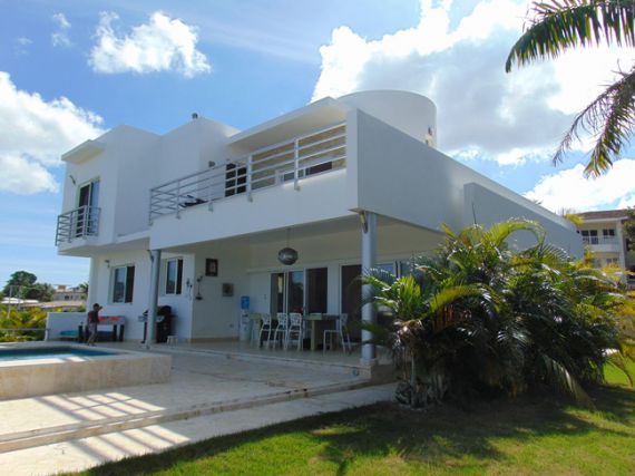 Villa in Sosua, Dominican Republic, 368 m² - picture 1