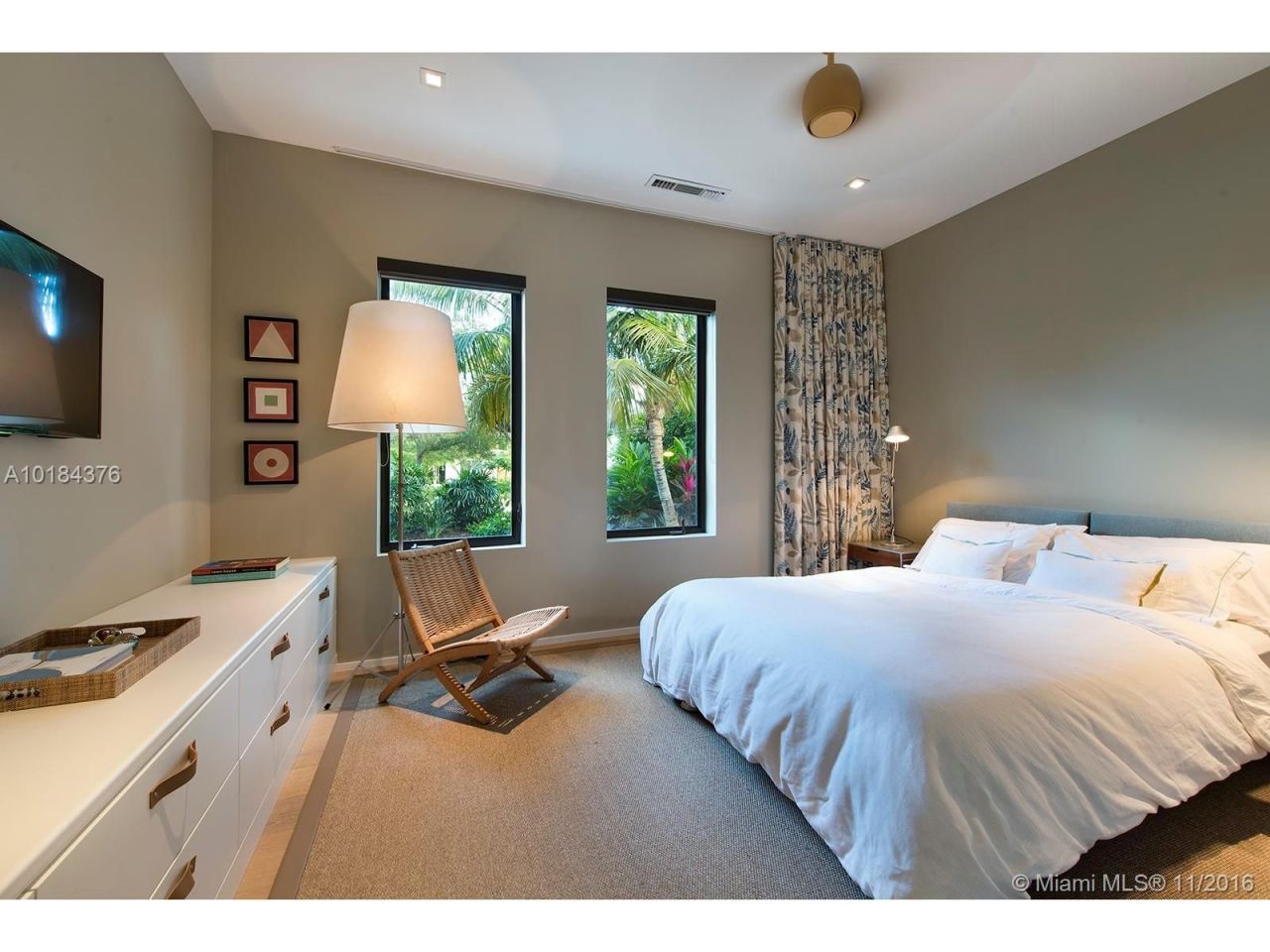 Villa en Miami, Estados Unidos, 360 m² - imagen 4