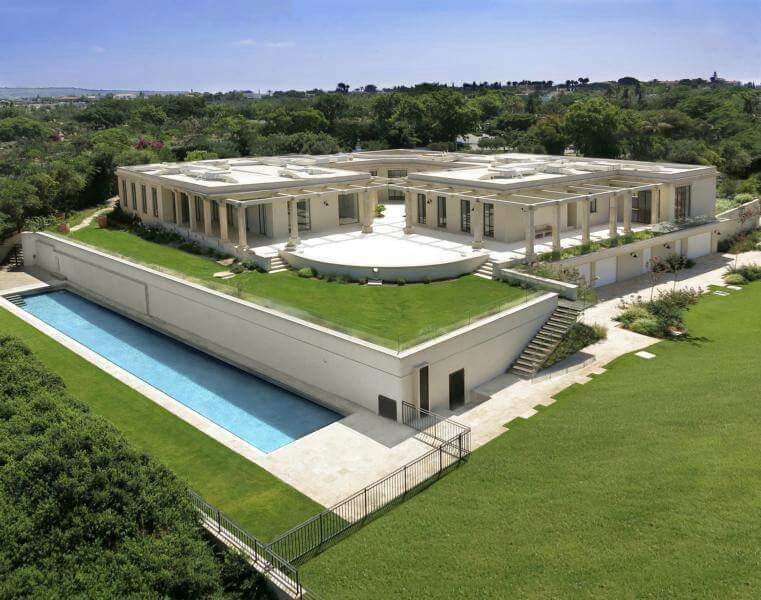 Manor in Caesarea, Israel, 1 660 m² - picture 1