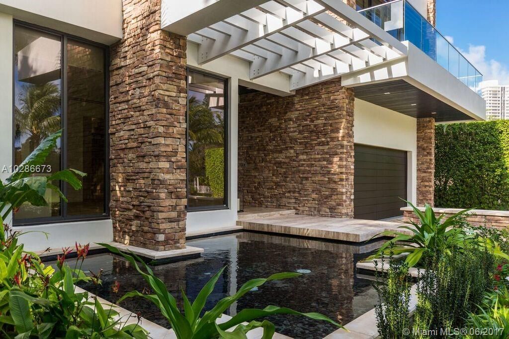 Maison à Miami, États-Unis, 550 m² - image 2