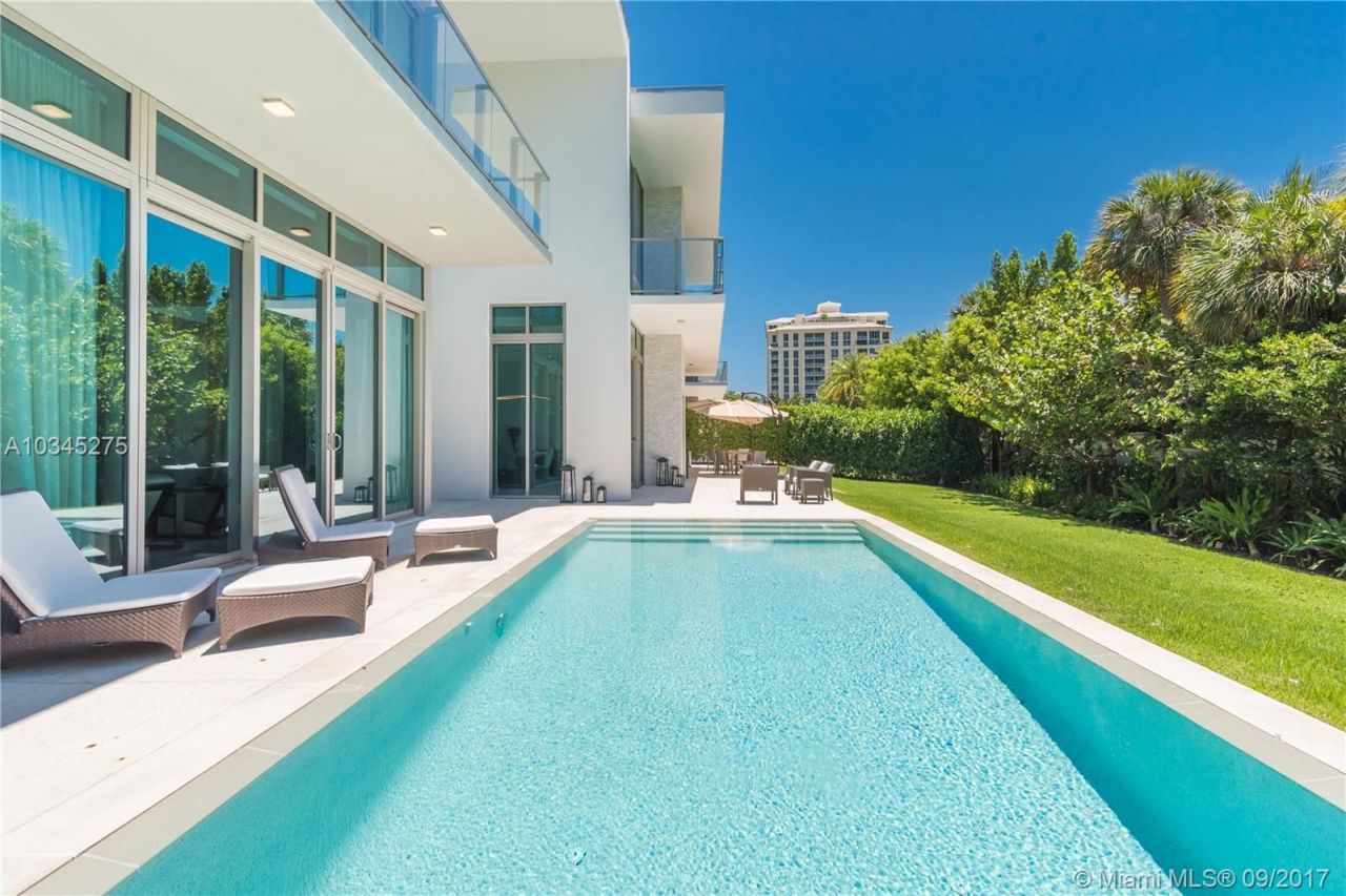 House in Miami, USA, 470 m² - picture 2