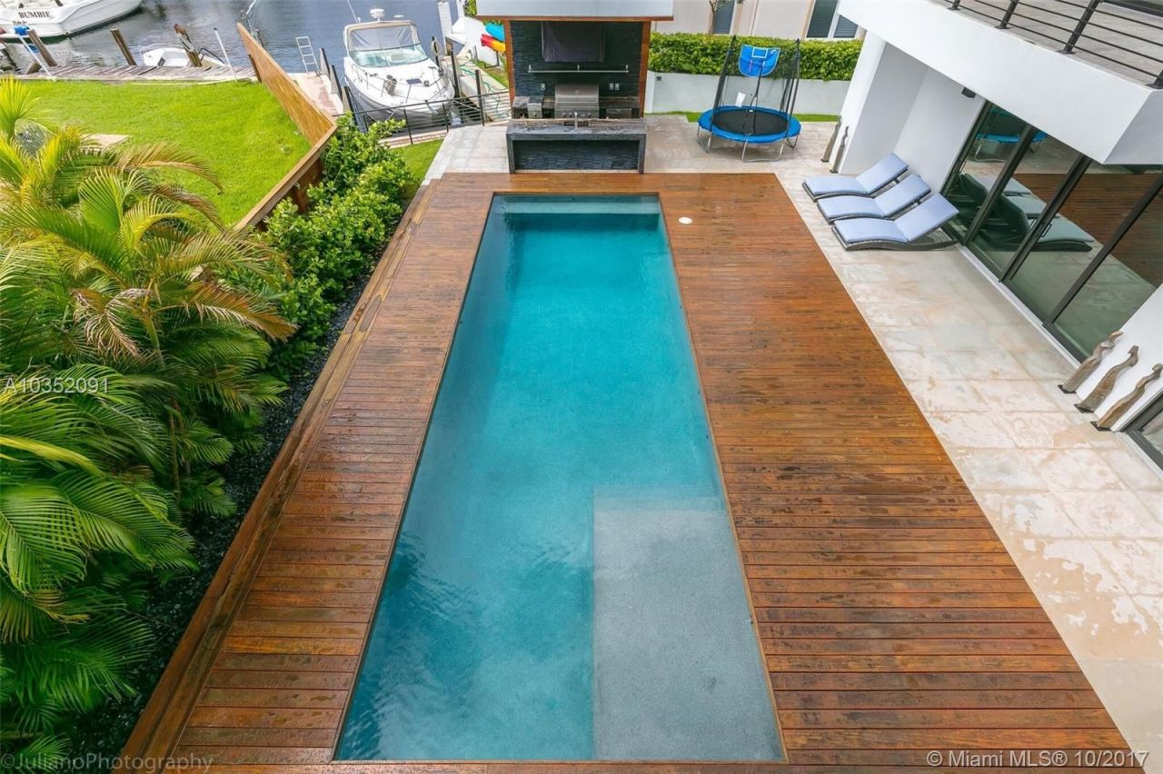 Maison à Miami, États-Unis, 530 m² - image 3