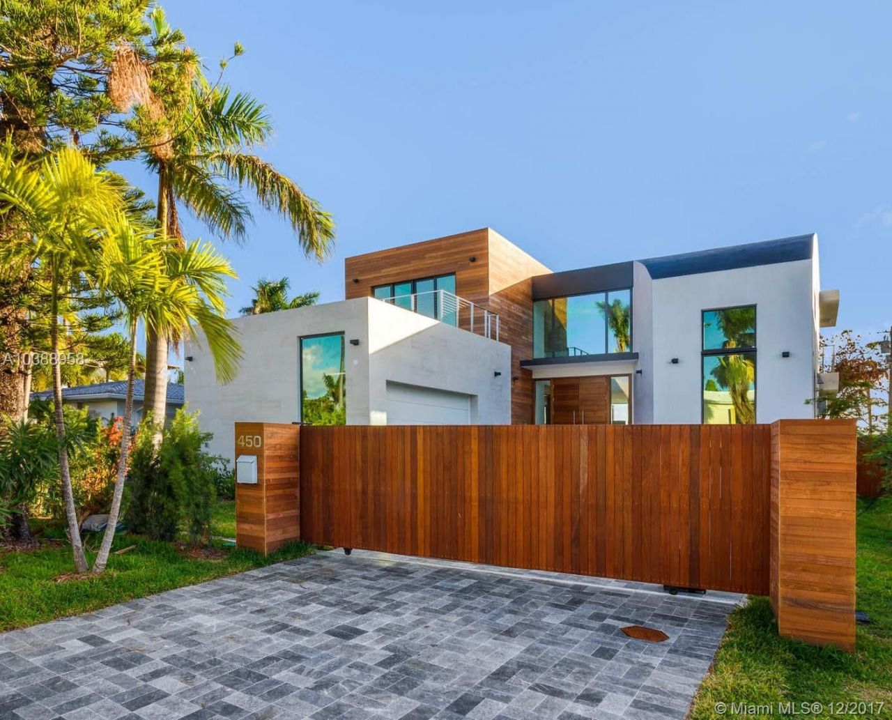 Haus in Miami, USA, 480 m² - Foto 1