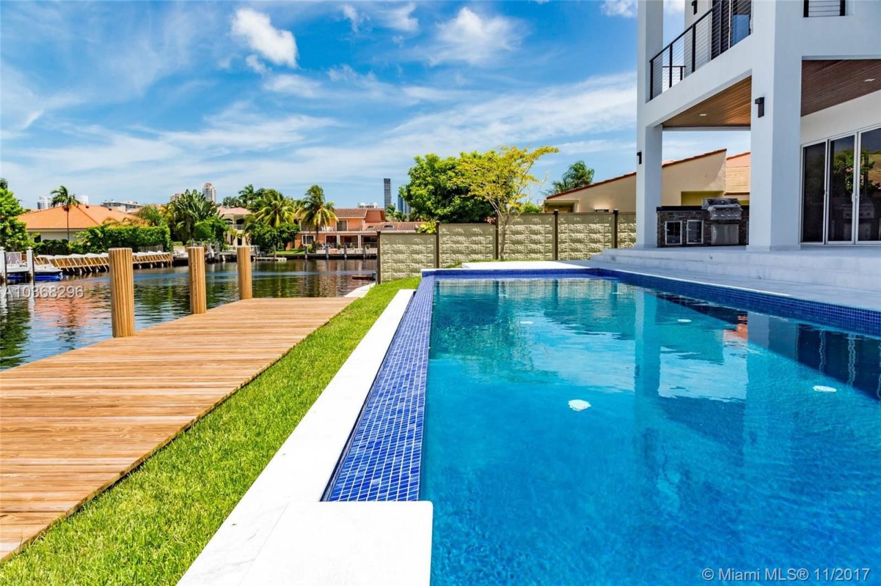 Haus in Miami, USA, 460 m² - Foto 2