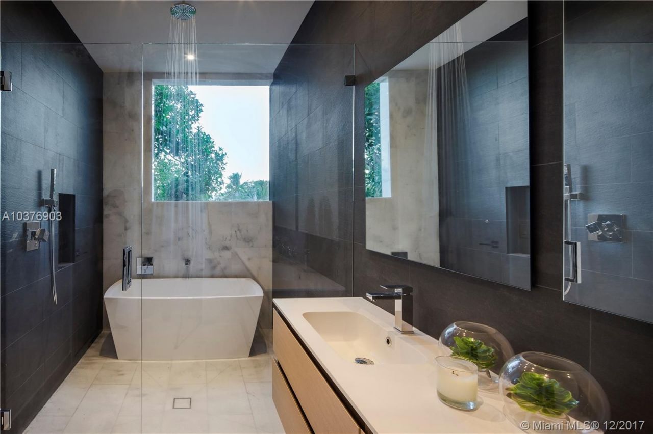 House in Miami, USA, 270 m² - picture 3