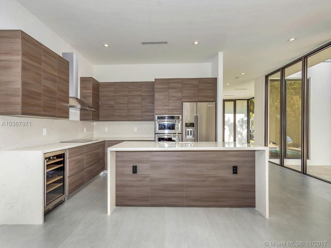 Casa en Miami, Estados Unidos, 260 m² - imagen 9