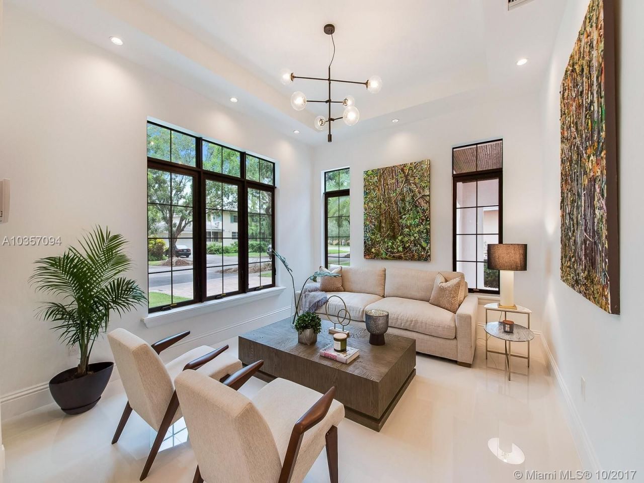 Casa en Miami, Estados Unidos, 370 m² - imagen 11