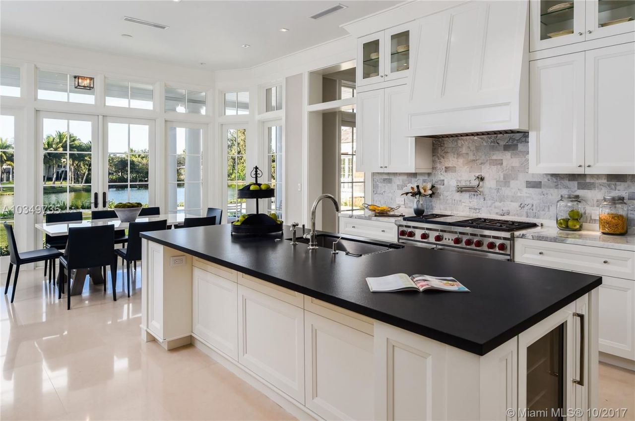 House in Miami, USA, 1 000 m² - picture 7