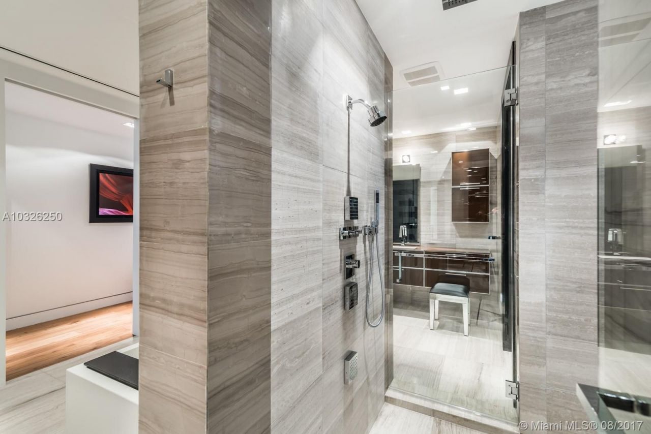 Haus in Miami, USA, 580 m² - Foto 4