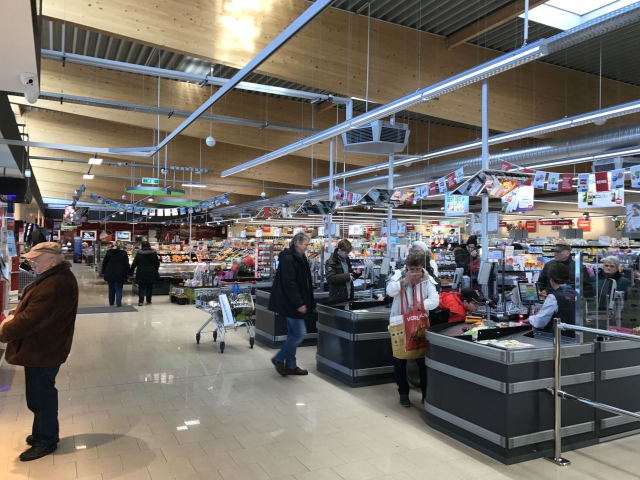 Geschäft in Berlin, Deutschland, 3 000 m² - Foto 2