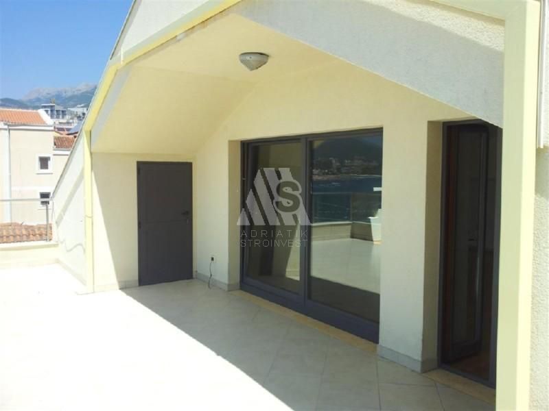 Wohnung in Rafailovici, Montenegro, 230 m² - Foto 1