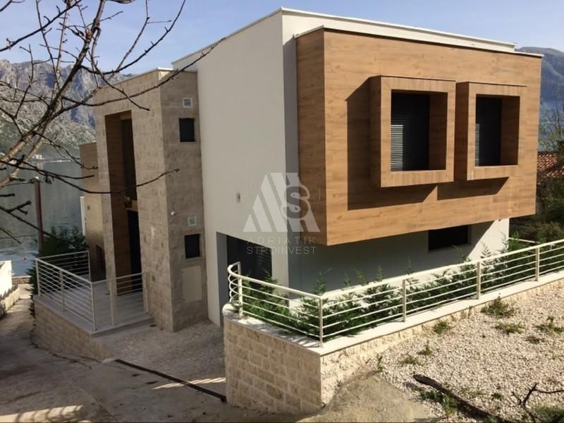 Villa in Stoliw, Montenegro, 371 m² - Foto 1