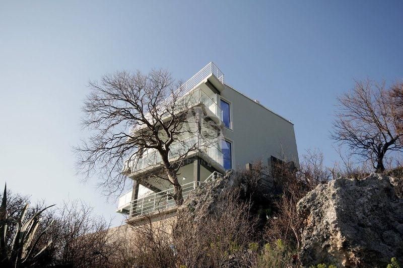 House in Bar, Montenegro, 290 m² - picture 2