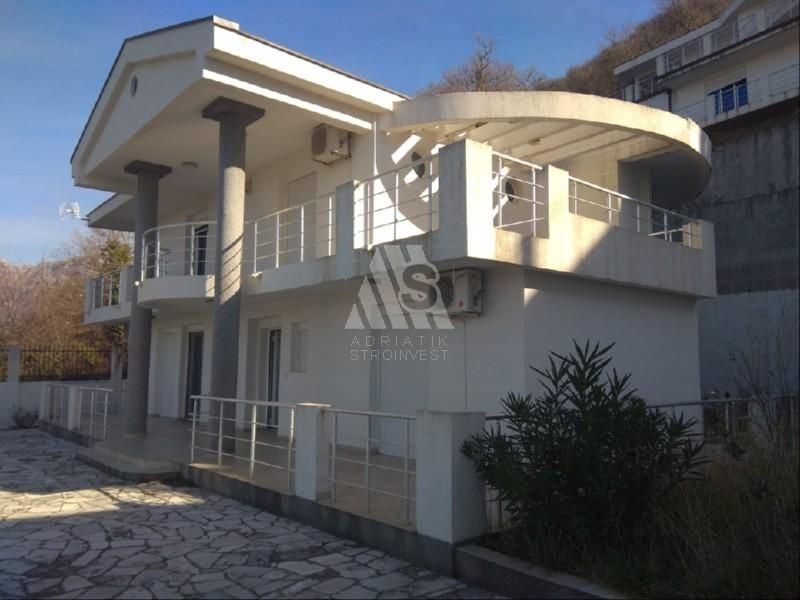 Villa in Bar, Montenegro, 366 m² - picture 5