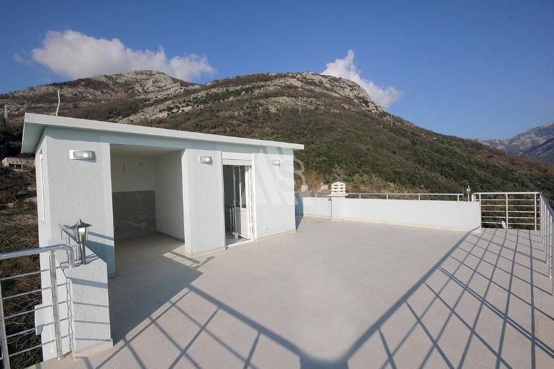 House in Bar, Montenegro, 290 m² - picture 3