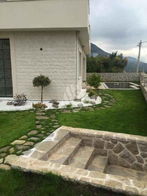 Villa in Tivat, Montenegro, 240 m² - picture 3