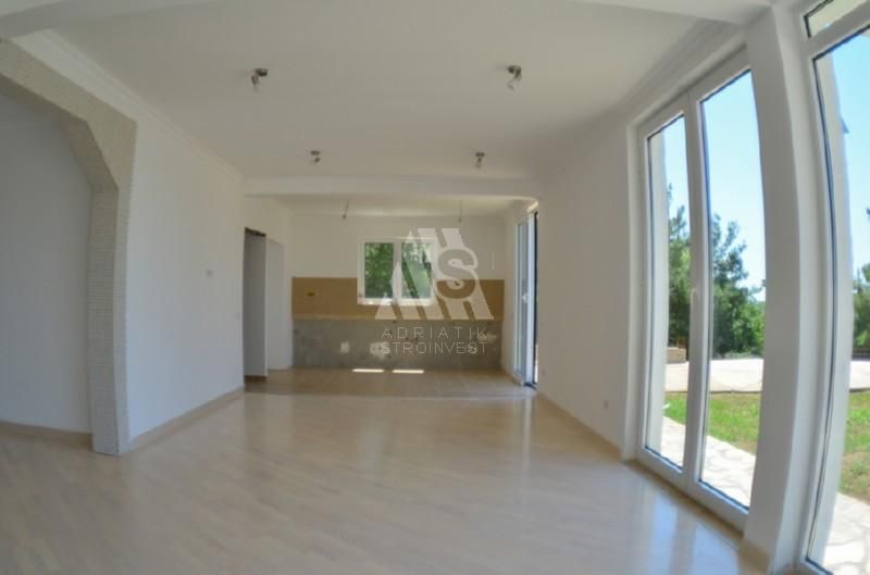 Maison au Bar, Monténégro, 210 m² - image 6