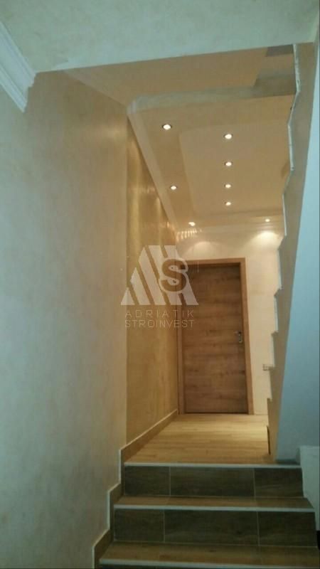 Casa a Bar, Montenegro, 300 m² - foto 6