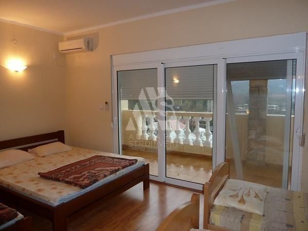 Hotel in Buljarica, Montenegro, 986 m² - picture 7