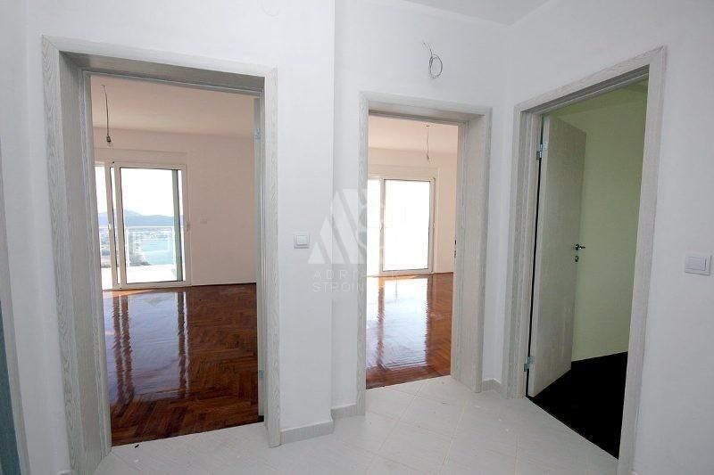 House in Bar, Montenegro, 290 m² - picture 9