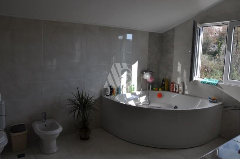 Casa a Veslo, Montenegro, 300 m² - foto 11