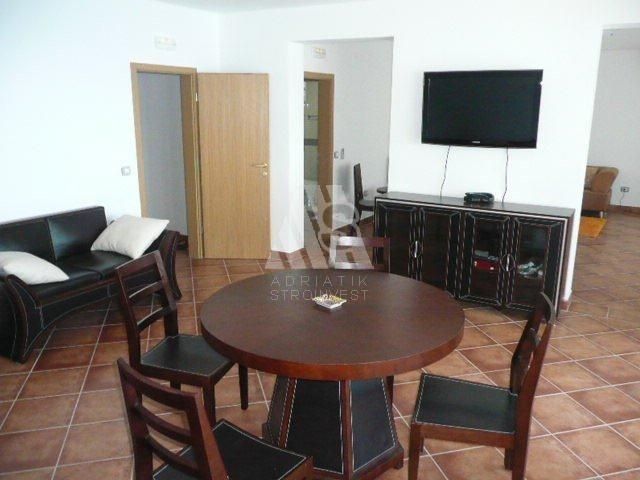 Piso en Dobra Voda, Montenegro, 128 m² - imagen 11