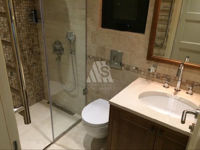 Villa en Stoliv, Montenegro, 371 m² - imagen 11