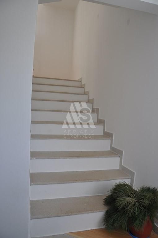 Casa a Veslo, Montenegro, 300 m² - foto 16