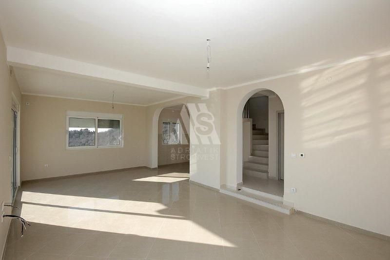 House in Bar, Montenegro, 290 m² - picture 16