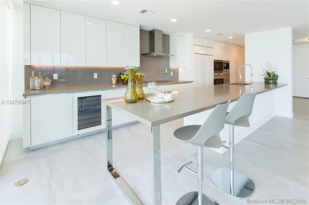 Appartement à Miami, États-Unis, 320 m² - image 11