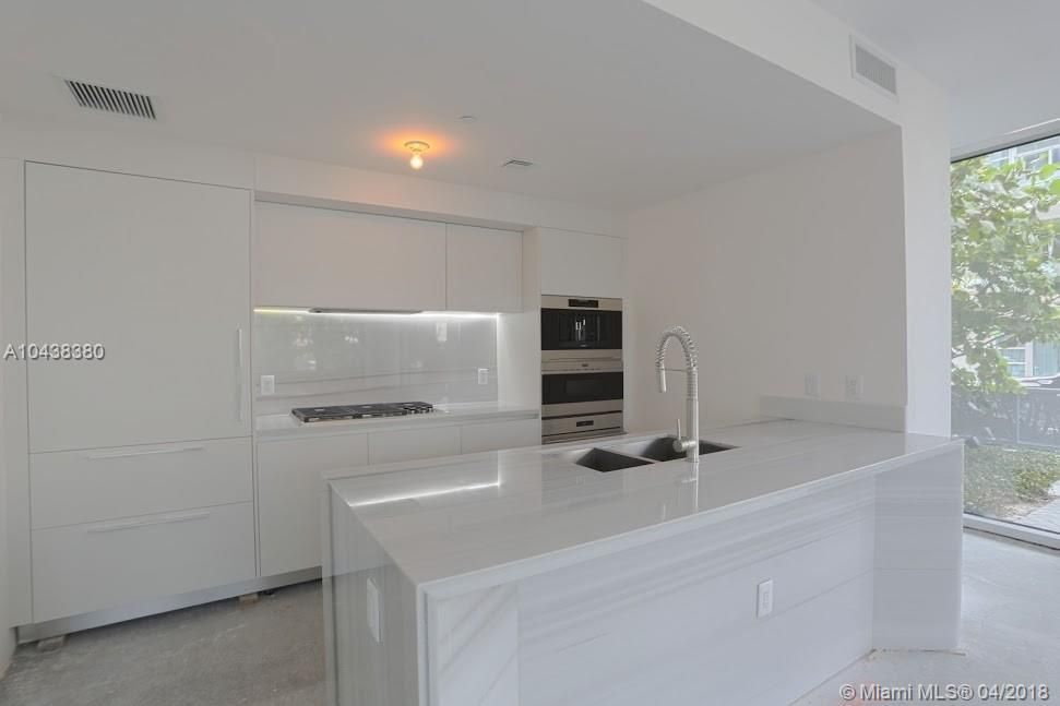 Maison urbaine à Miami, États-Unis, 170 m² - image 12