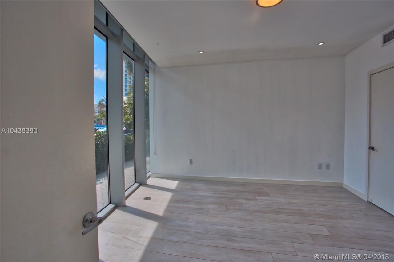 Maison urbaine à Miami, États-Unis, 170 m² - image 11