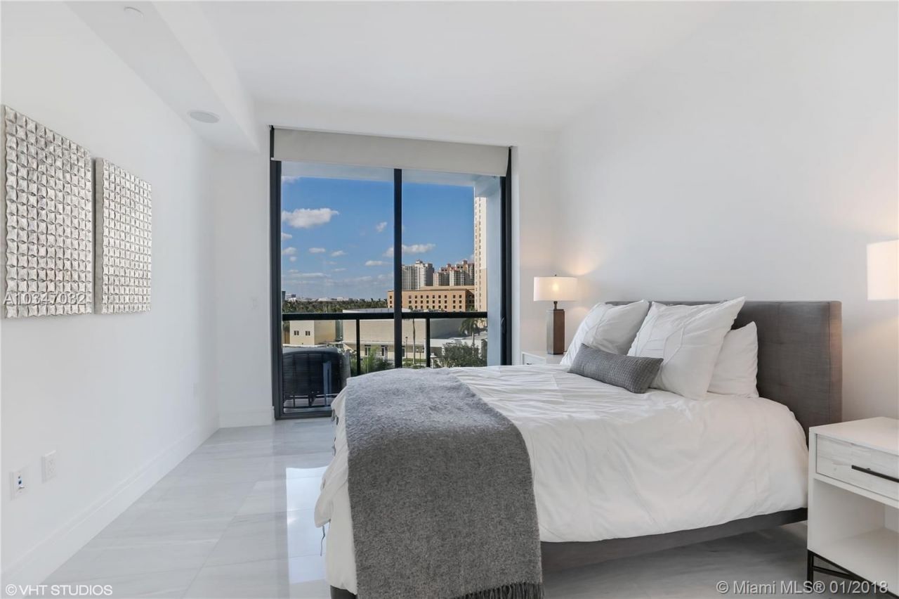 Apartment in Miami, USA, 270 m² - picture 7
