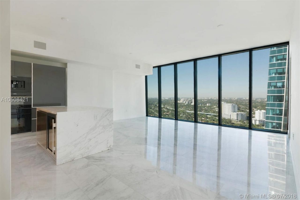 Appartement à Miami, États-Unis, 135 m² - image 1