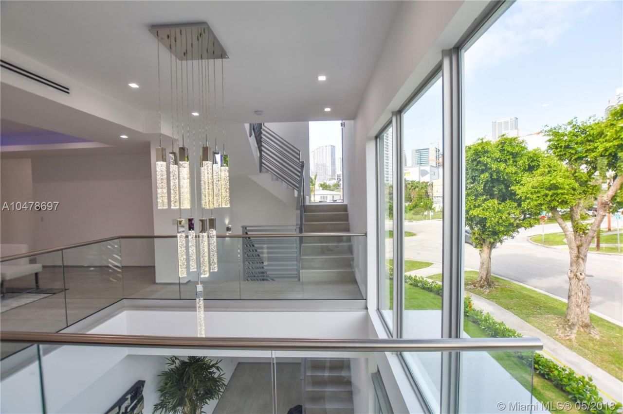 Casa a Miami, USA, 350 m² - foto 5