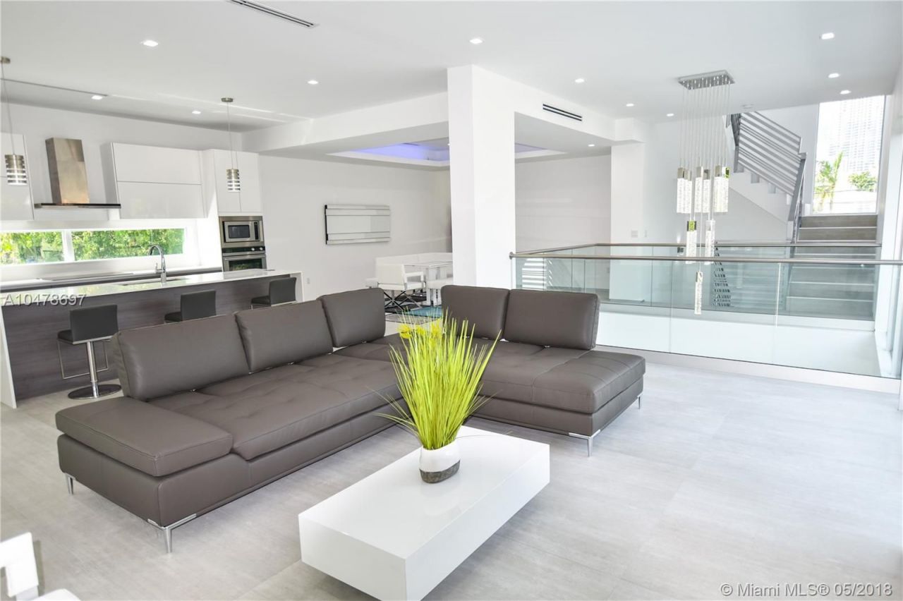 Casa a Miami, USA, 350 m² - foto 3