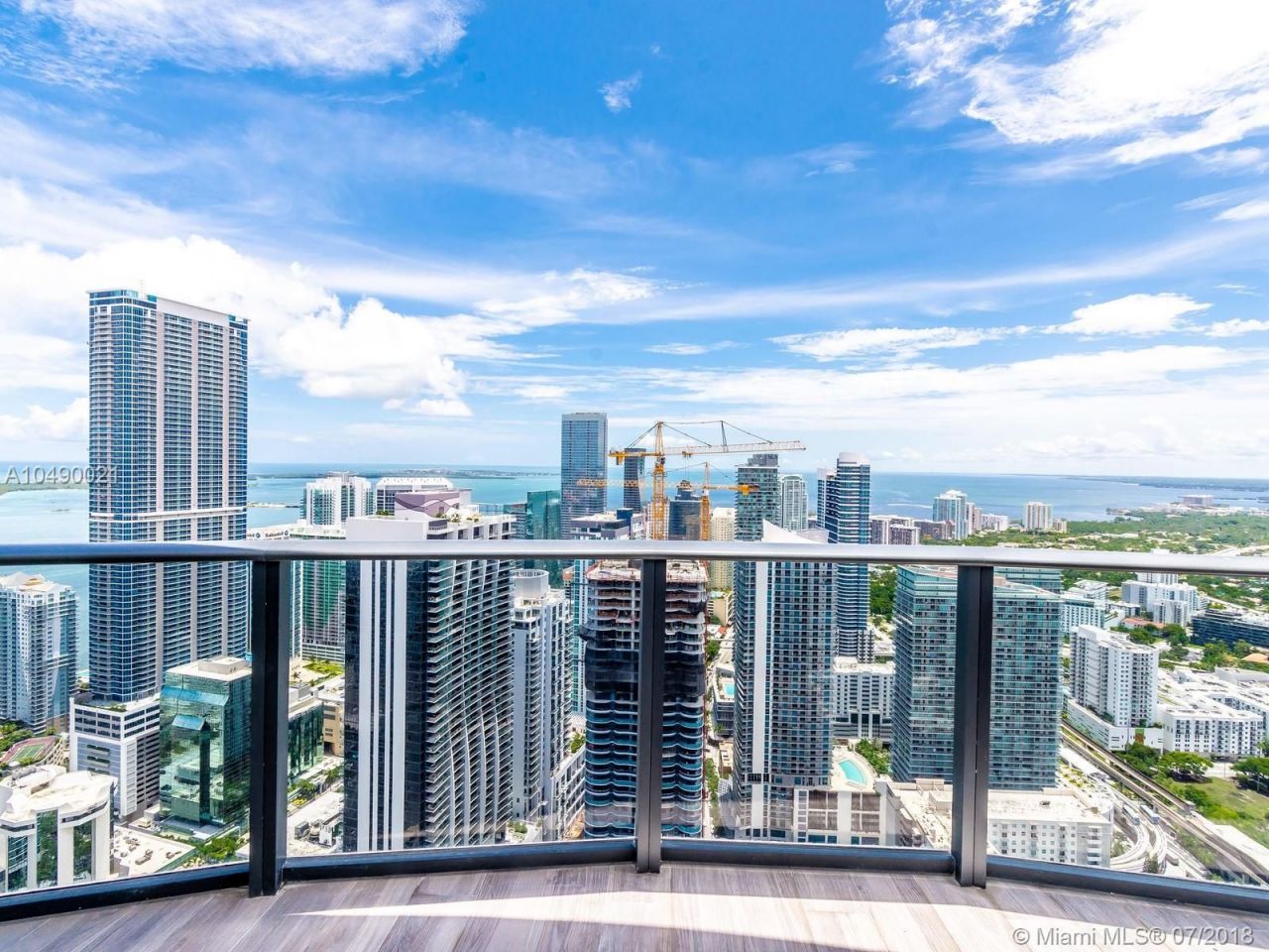 Penthouse in Miami, USA, 145 m² - picture 7