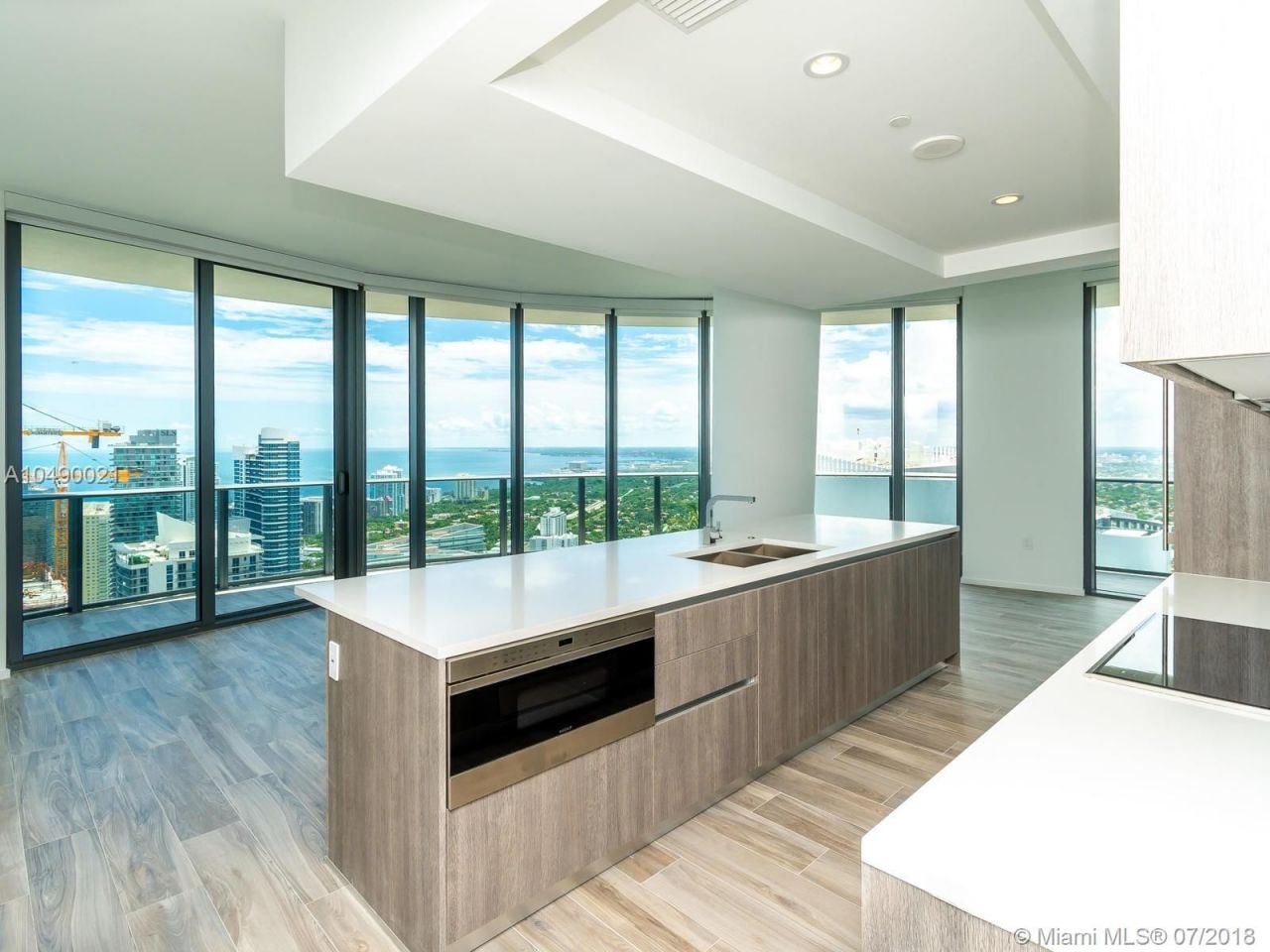 Penthouse in Miami, USA, 145 m² - picture 3