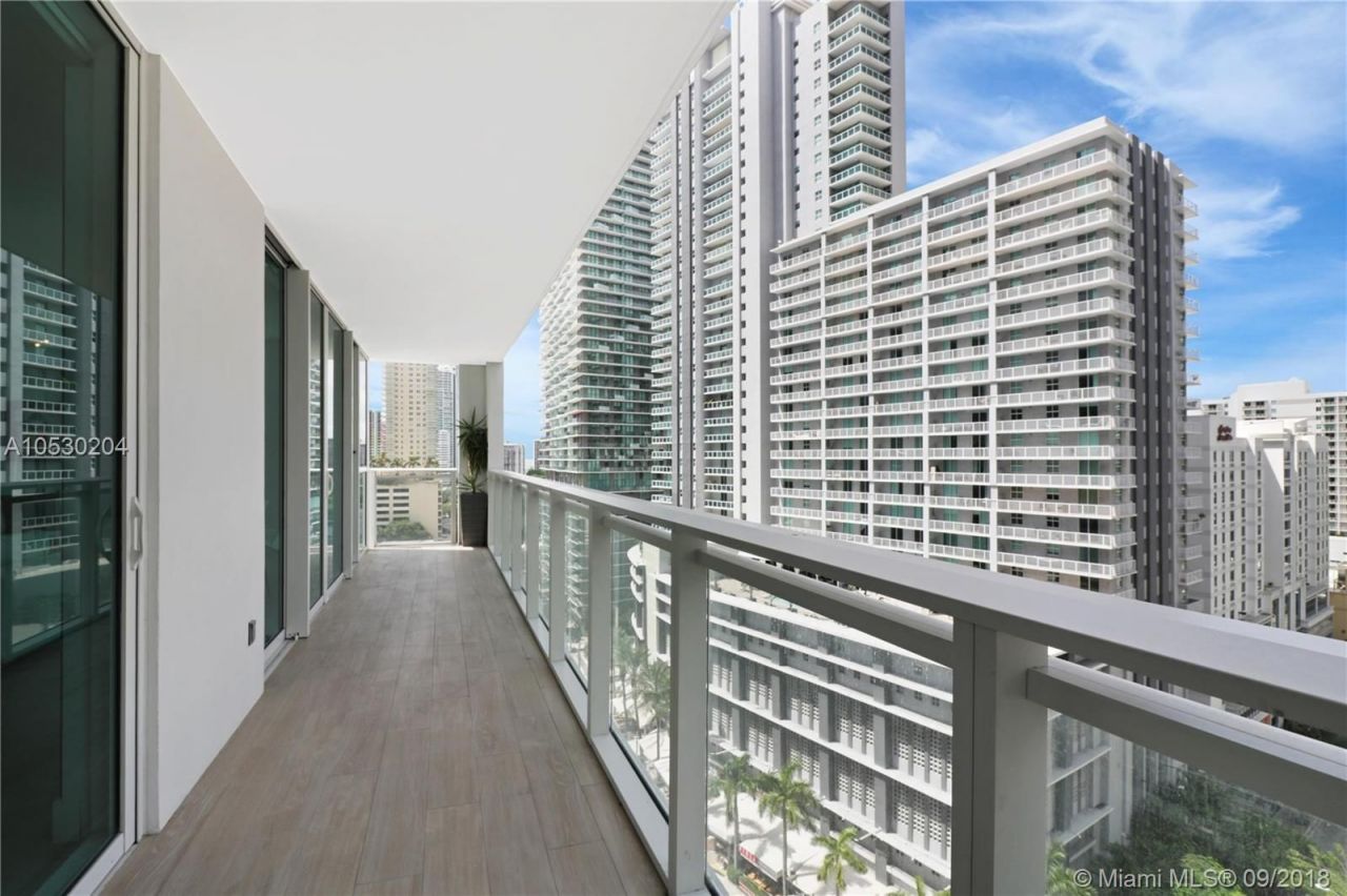 Apartment in Miami, USA, 220 m² - picture 12