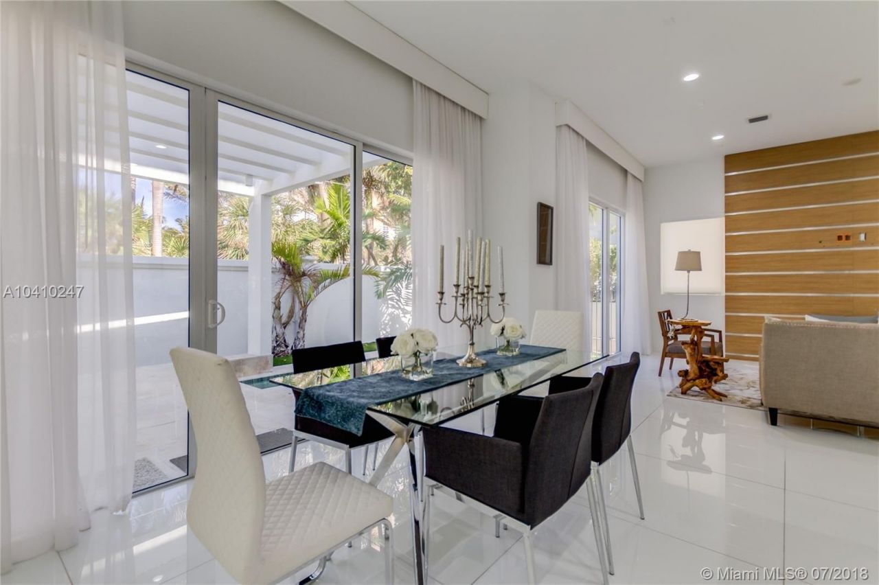 Cottage in Miami, USA, 300 m² - Foto 6