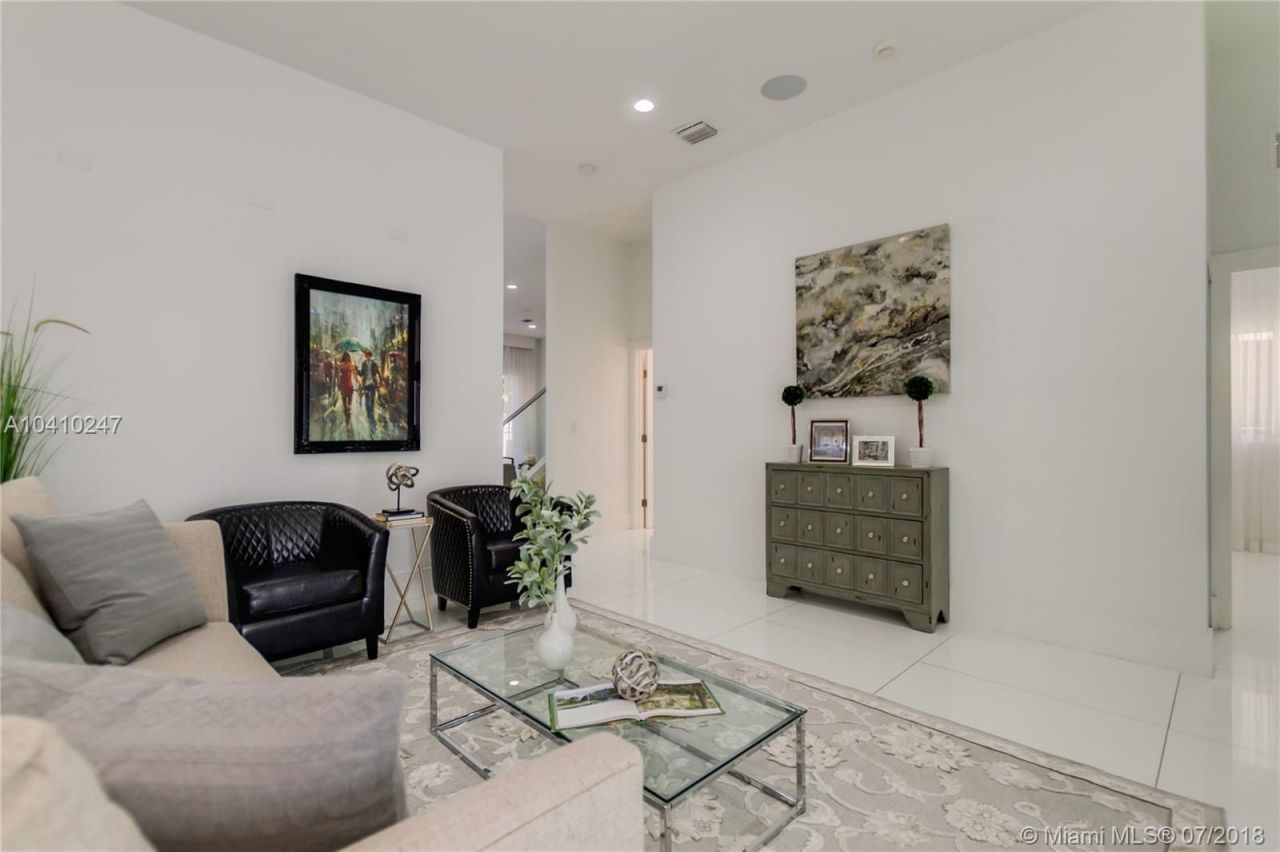 Cottage in Miami, USA, 300 m² - Foto 11