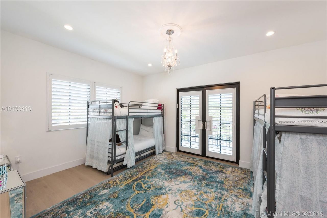 Villa in Miami, USA, 450 m² - picture 6