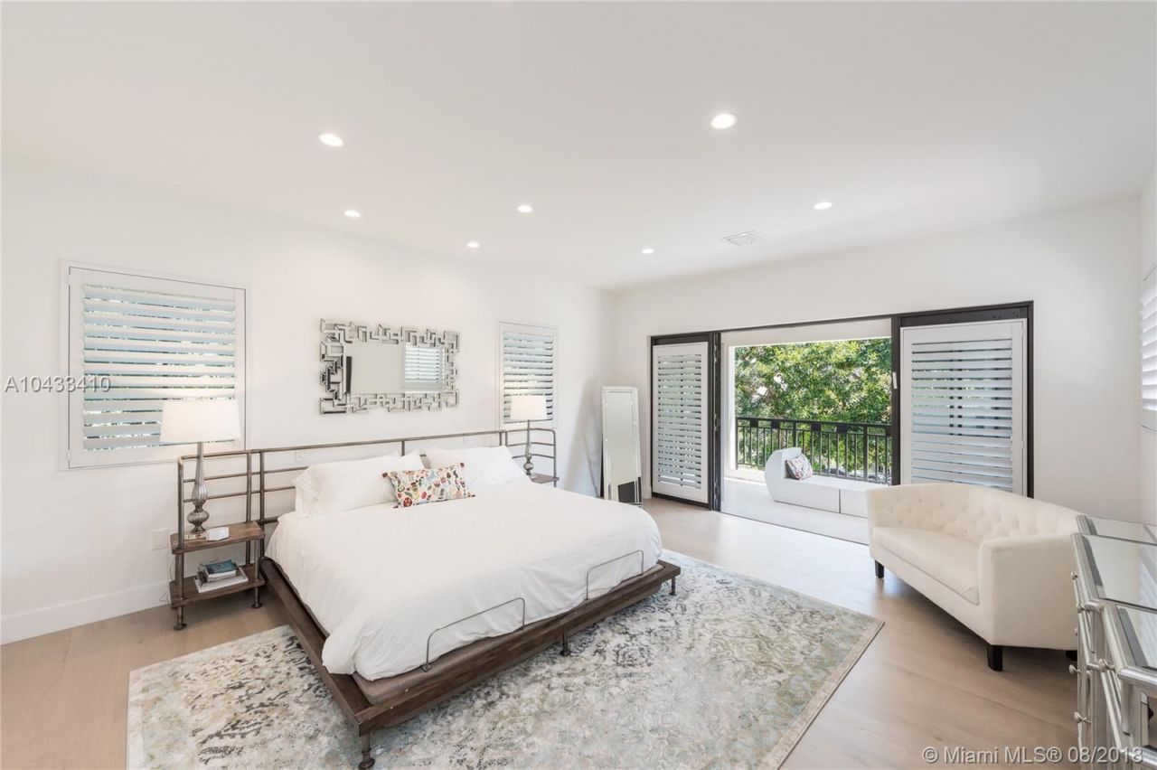 Villa in Miami, USA, 450 m² - picture 8