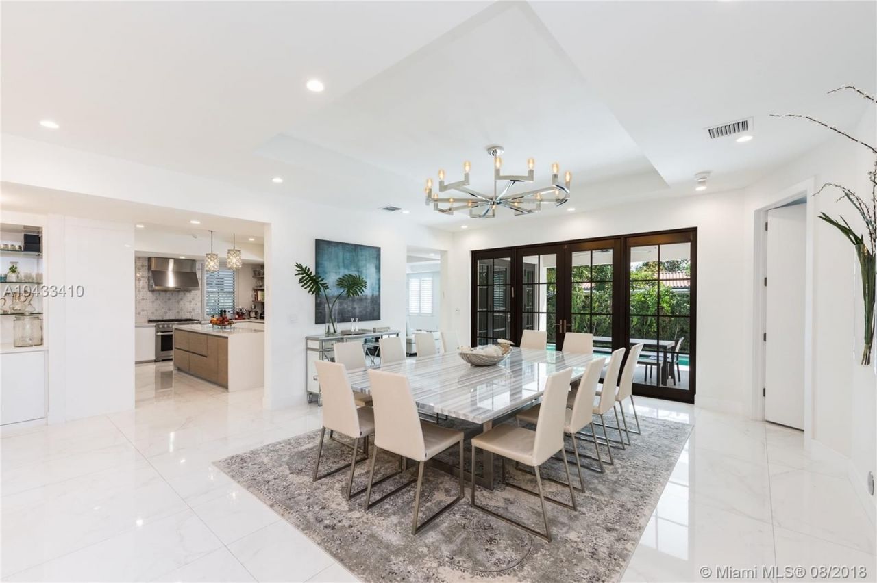 Villa in Miami, USA, 450 m² - picture 4