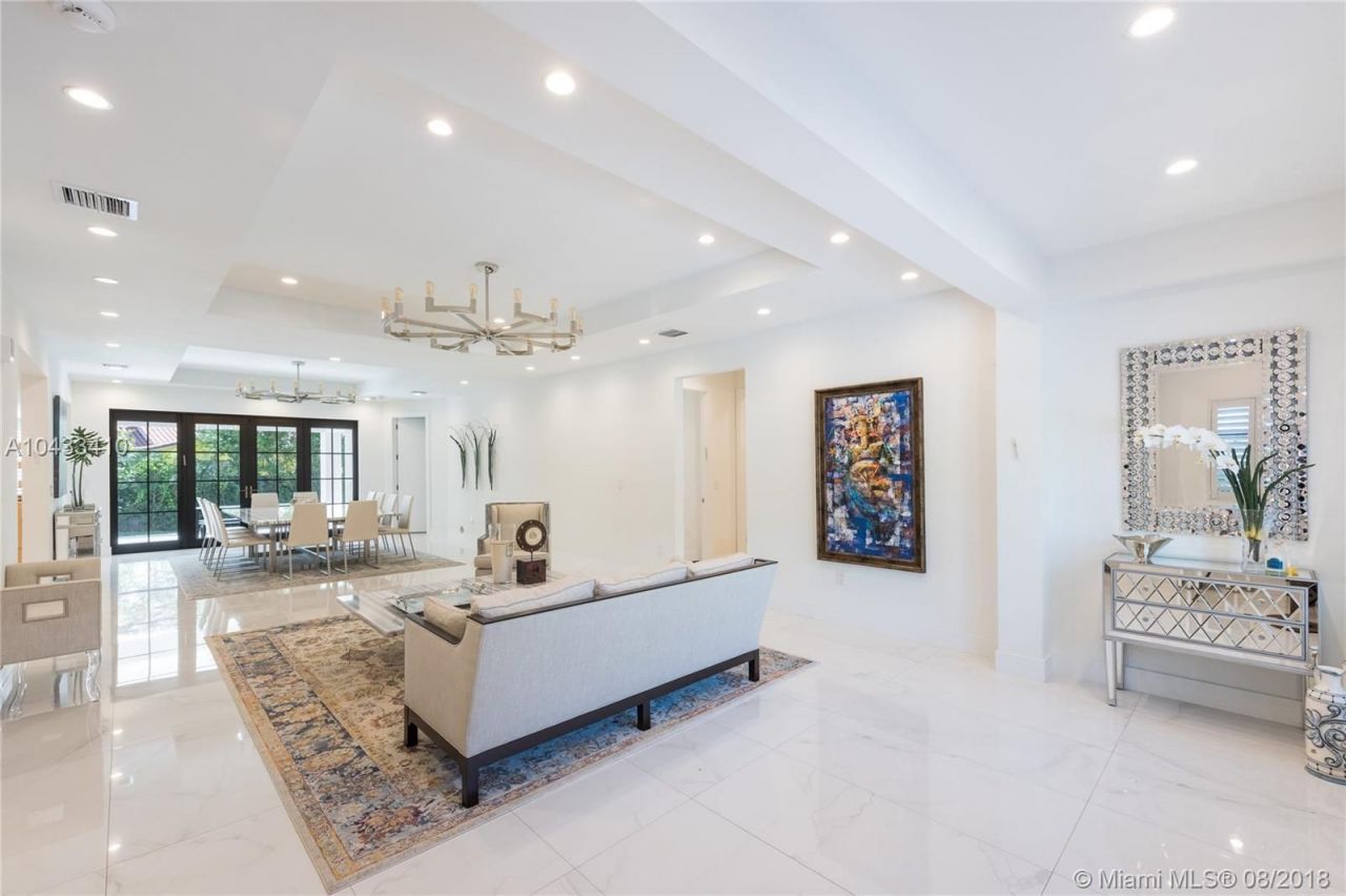 Villa in Miami, USA, 450 m² - picture 11